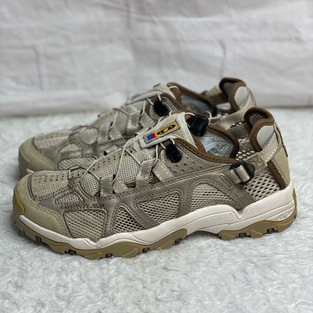 Salomon Tech-amphibian hiking shoes size 9